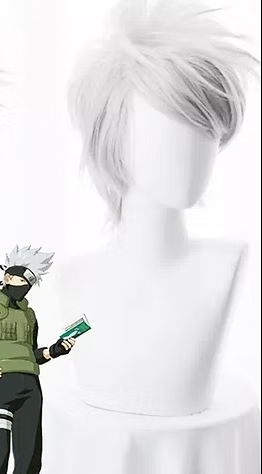 Mannequin head with white hair styled like a character from a popular anime, wearing a green outfit.